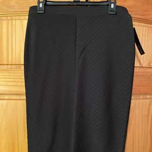 Black Apt. 9 Midi Body-Con Skirt size small